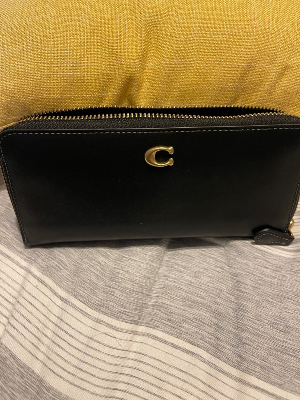Coach Black Leather Zip Wallet with Gold Hardware